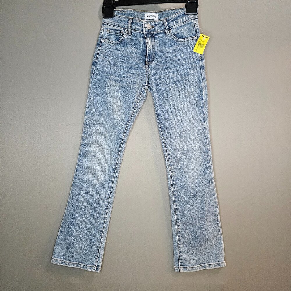 Straight Jeans Girls – Size 8 – Distressed Style